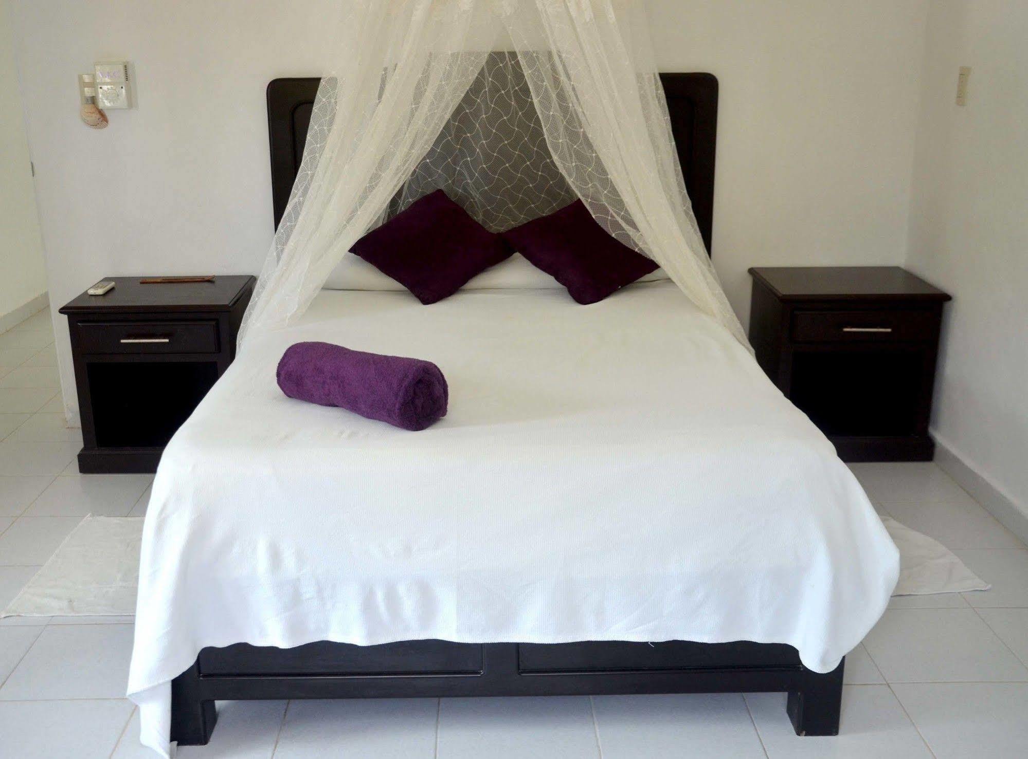 Casa Frida Full Apartments Holbox Exteriör bild