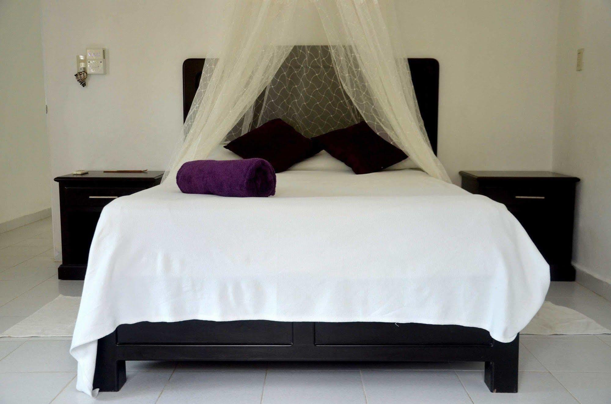 Casa Frida Full Apartments Holbox Exteriör bild